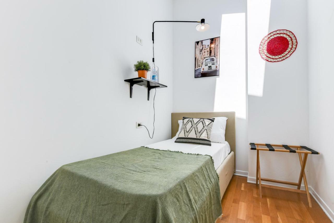 Sweett - Sempione Appartement Milaan Buitenkant foto